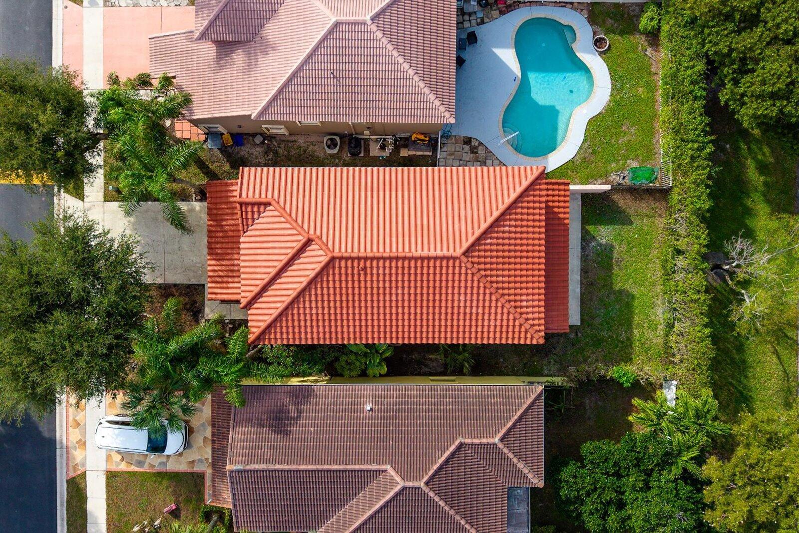 PRINCETON PLACE AT GABLES - Residential