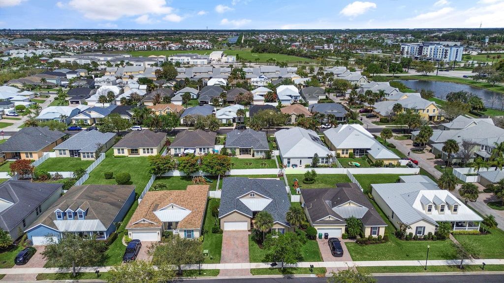 Photo of 10492 SW Sarah Way, Port Saint Lucie, FL 34987 (MLS # B26011517)