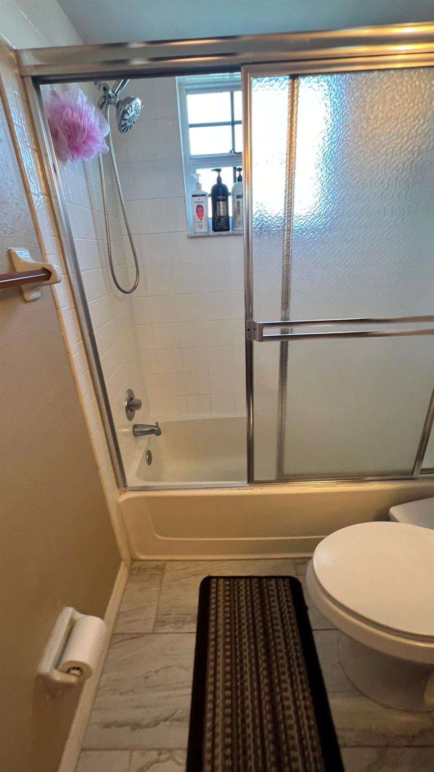 MIDPORT PLACE I, A CONDOM - Residential Lease
