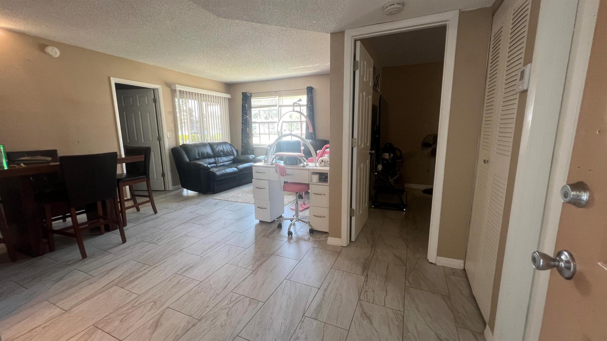 MIDPORT PLACE I, A CONDOM - Residential Lease