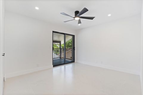 Tiny photo for 911 Mockingbird Lane, Plantation, FL 33324 (MLS # B26007505)