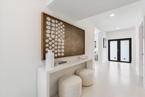 Tiny photo for 911 Mockingbird Lane, Plantation, FL 33324 (MLS # B26007505)