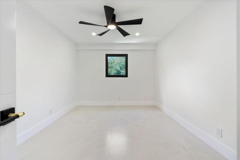 Tiny photo for 911 Mockingbird Lane, Plantation, FL 33324 (MLS # B26007505)