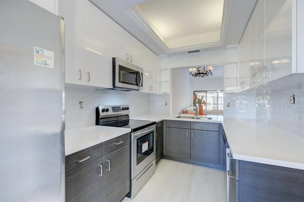 1937 SW 15th St Unit 50