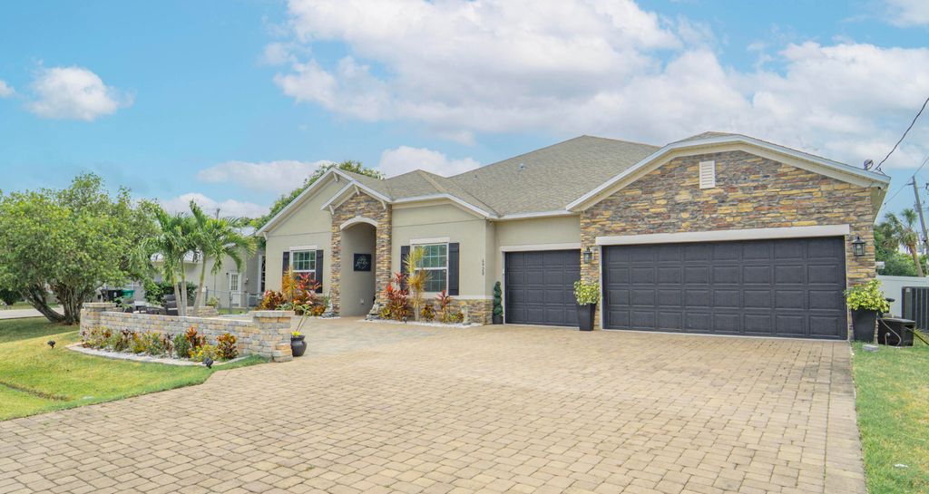 Photo of 6920 NW Jorgensen Road, Port Saint Lucie, FL 34983 (MLS # R11155062)