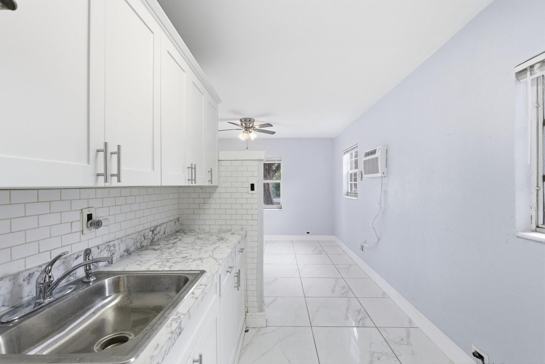 Palm View - Residential