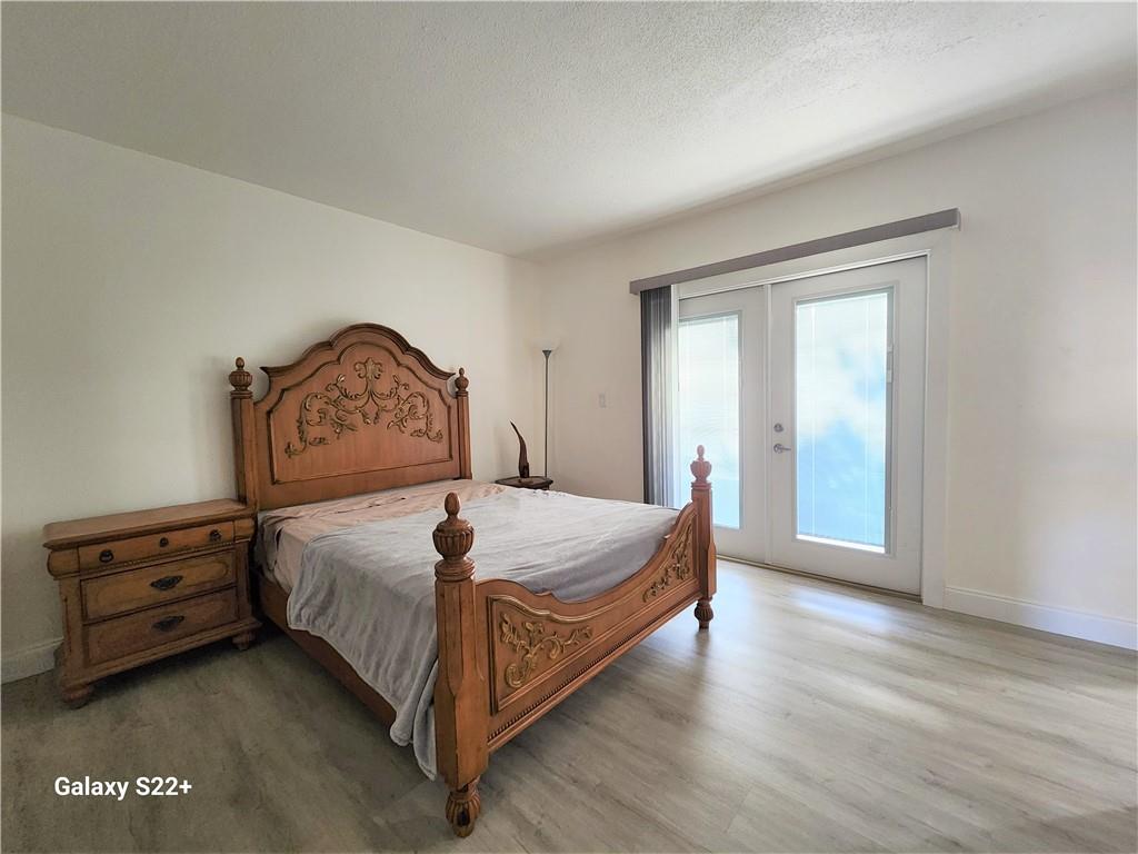 LIGHTHOUSE POINT GARDENS - Residential