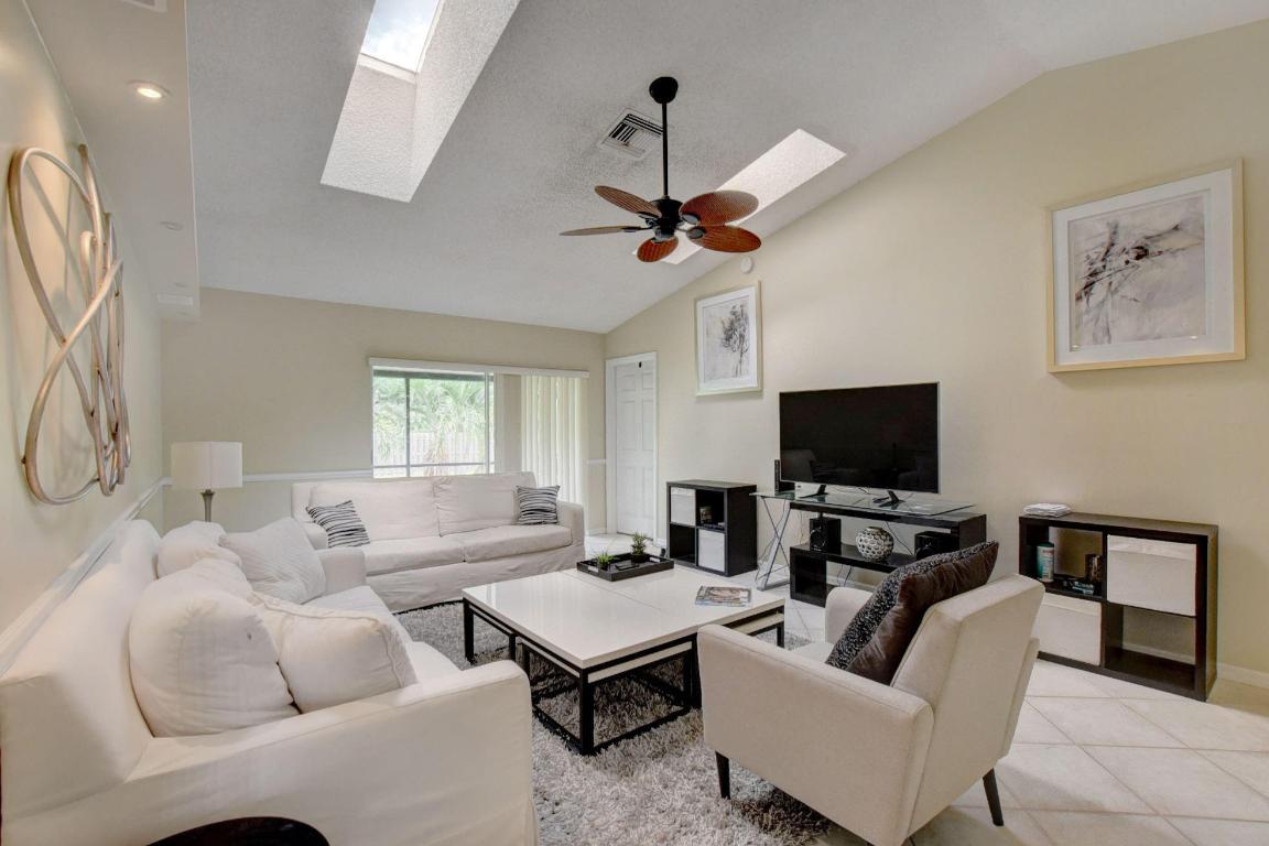 ARBOR GLEN 2 - Residential