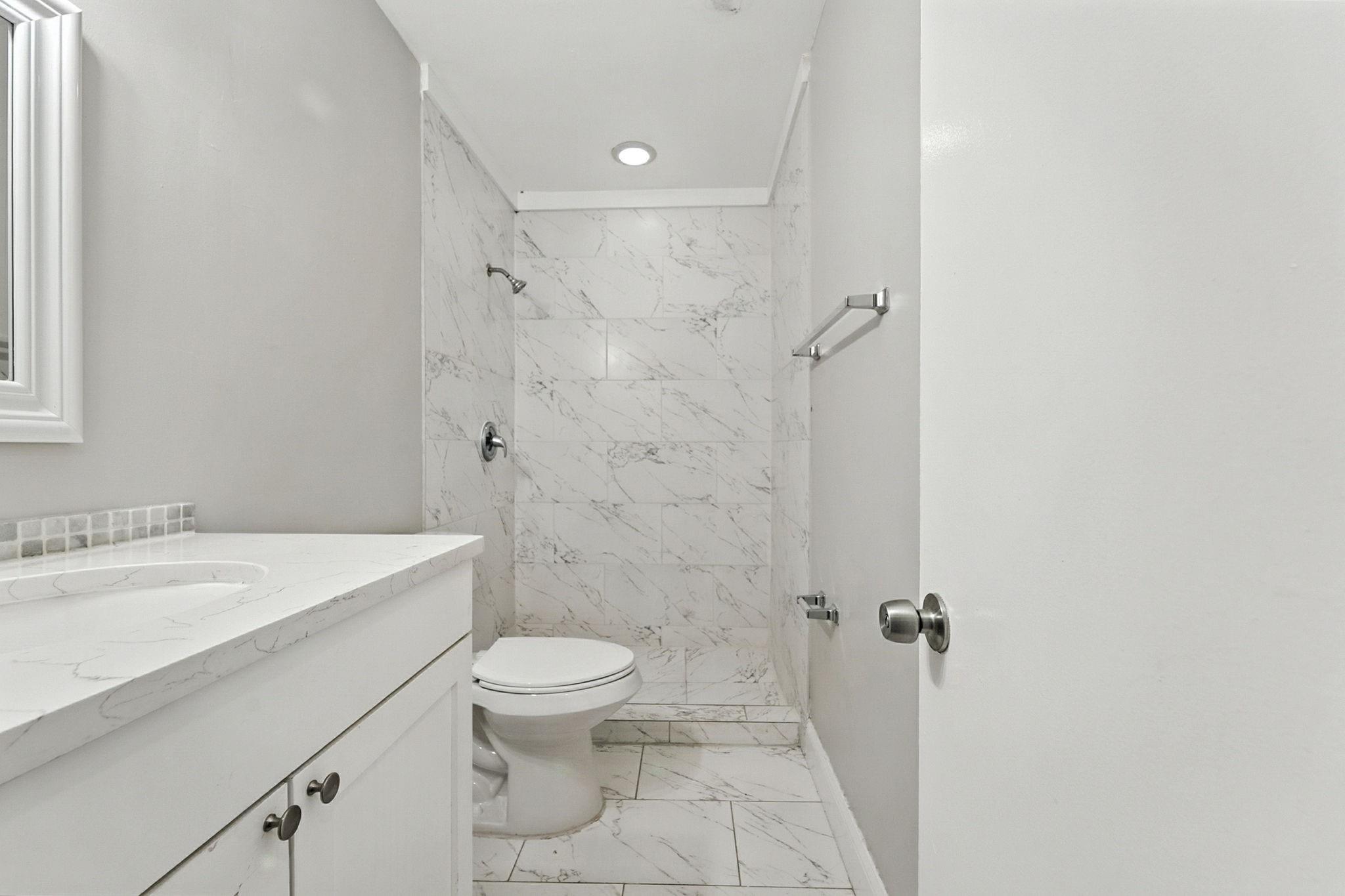 Ibec Add 3 47-46 B - Residential