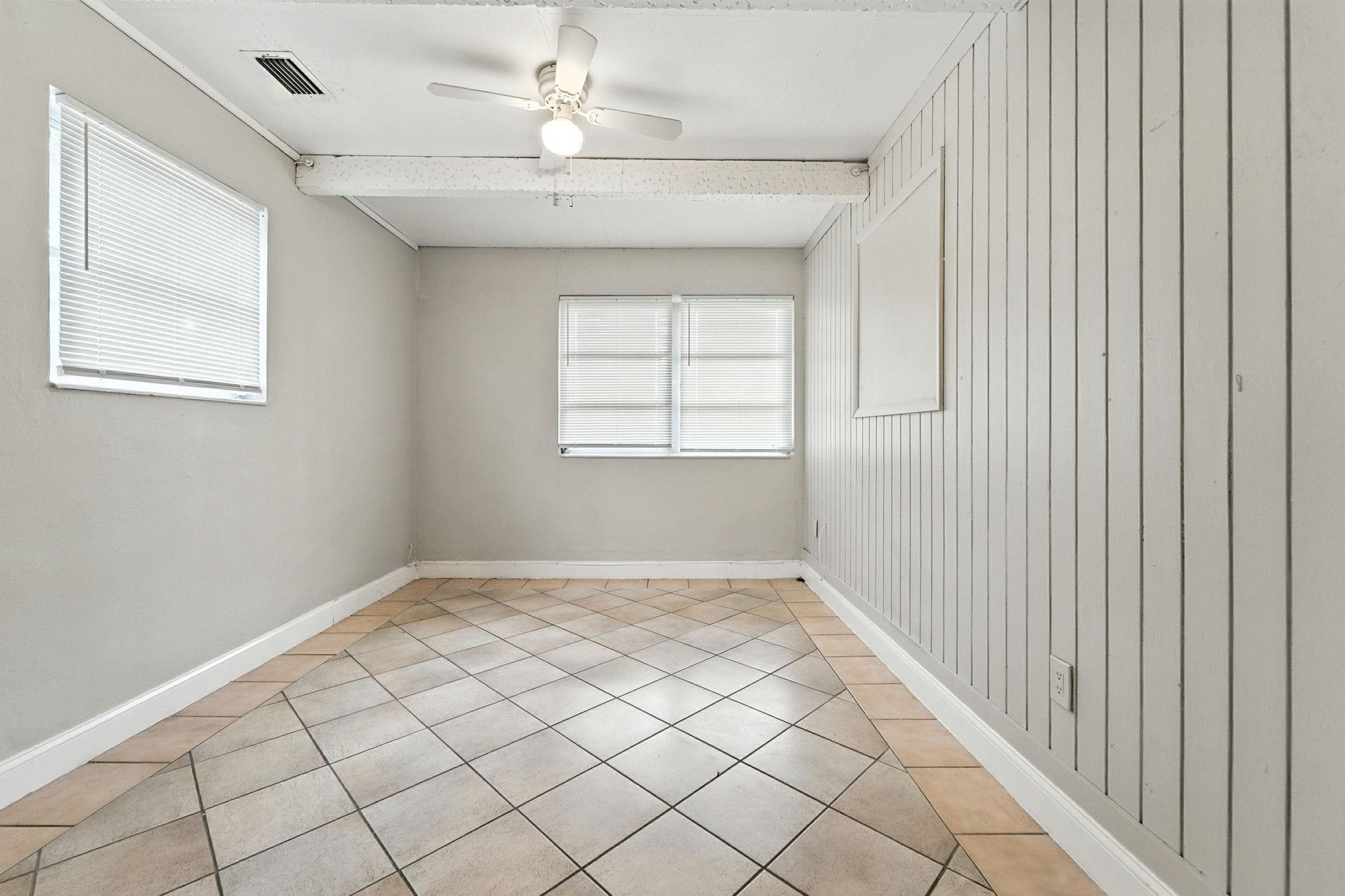 Ibec Add 3 47-46 B - Residential