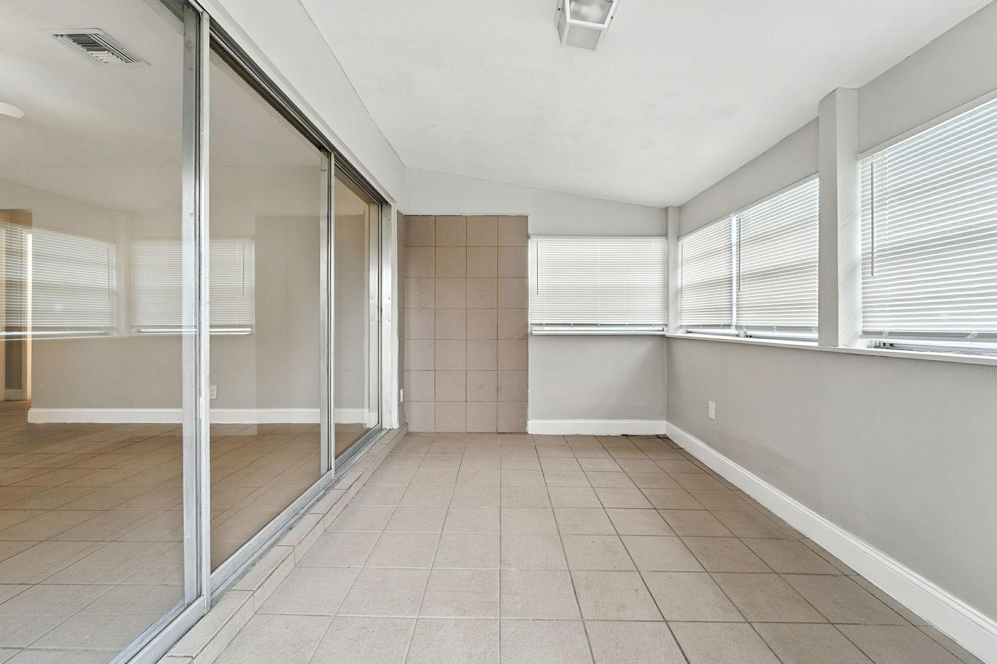 Ibec Add 3 47-46 B - Residential