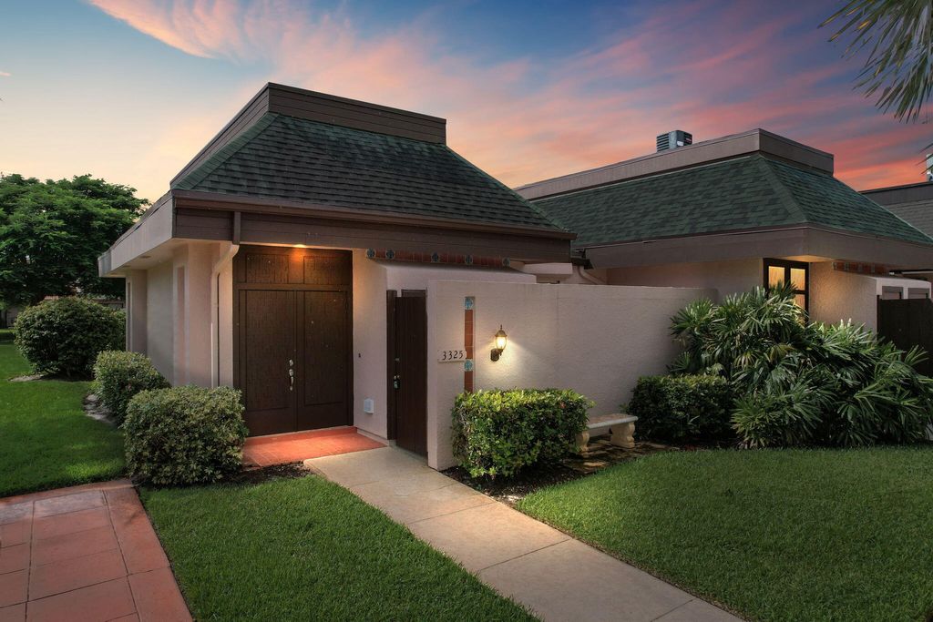 Photo of 3325 SE La Prado Court, Port Saint Lucie, FL 34952 (MLS # R10958445)