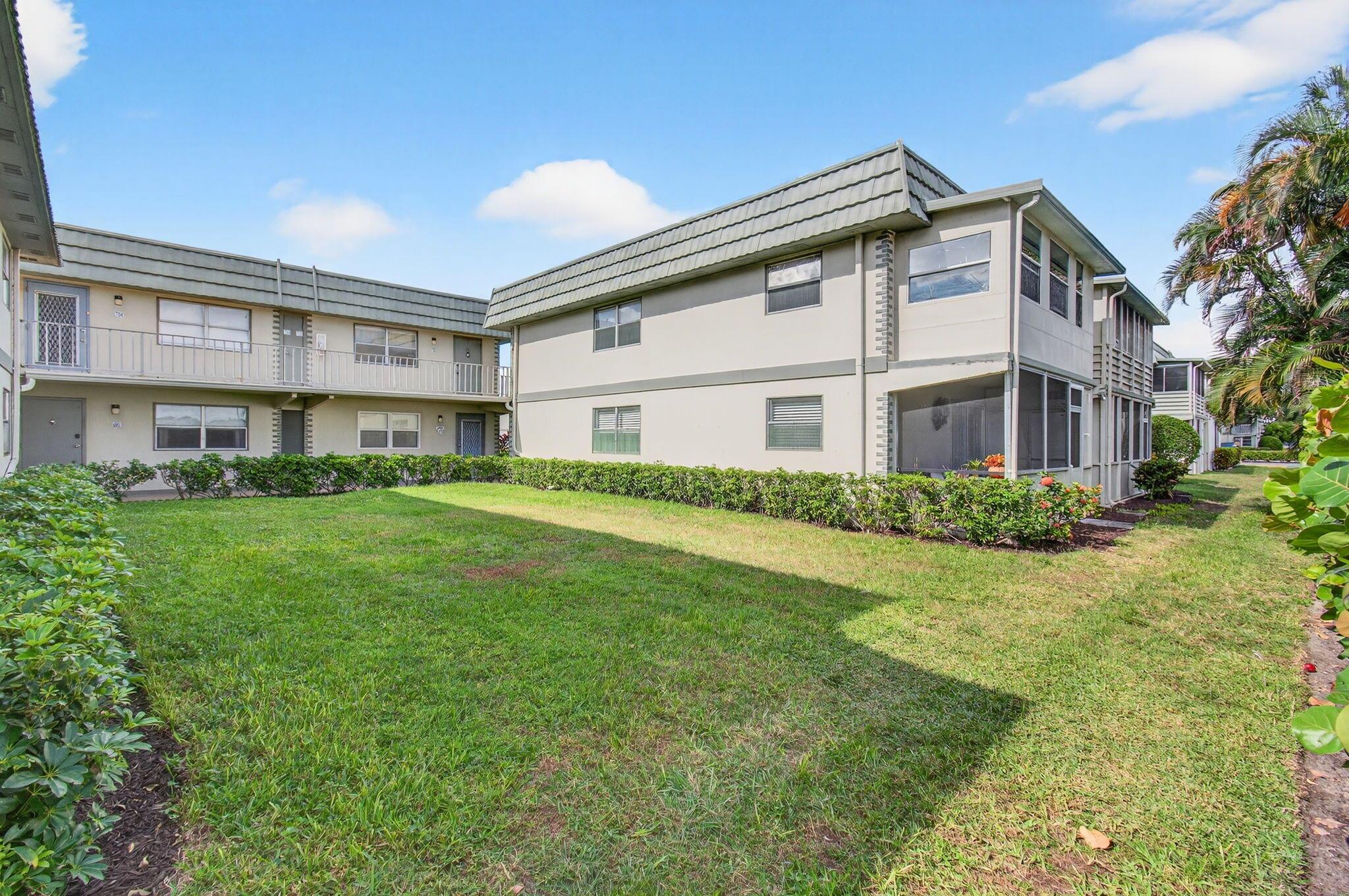 KINGS POINT - Residential