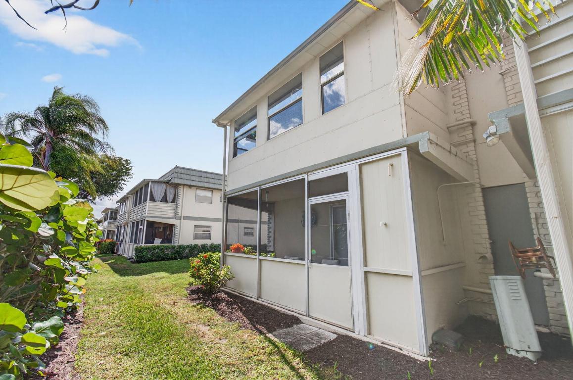 KINGS POINT - Residential