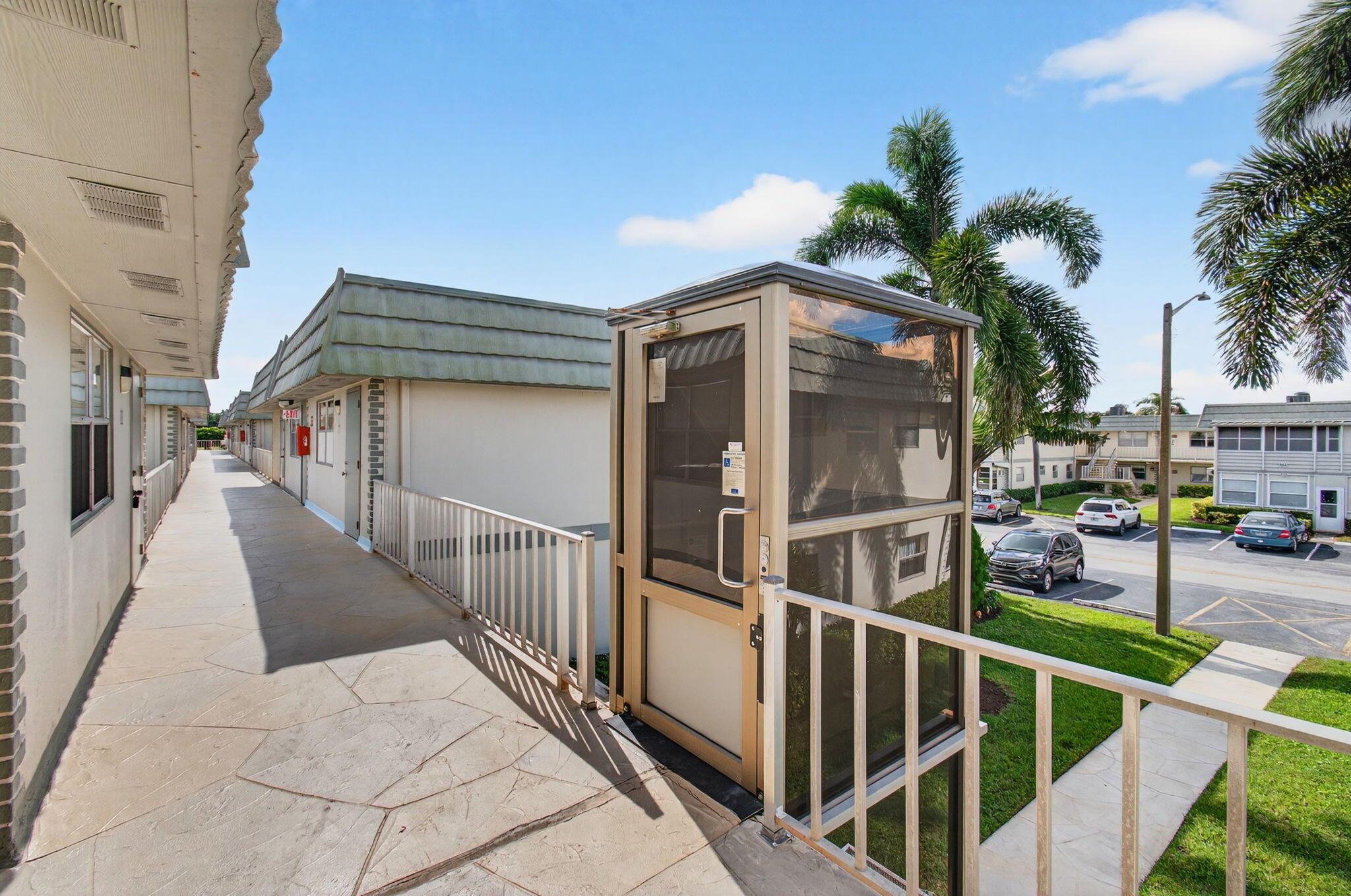 KINGS POINT - Residential