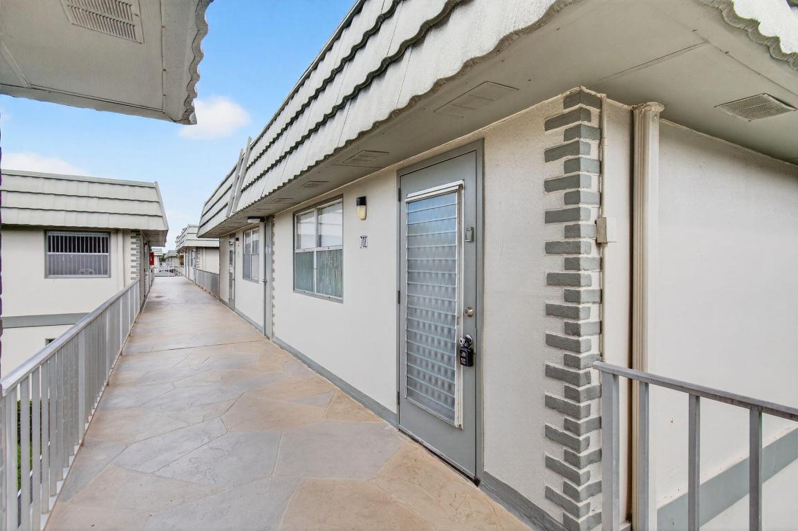 KINGS POINT - Residential