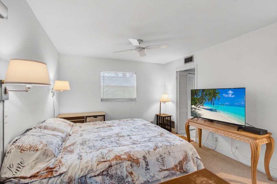 KINGS POINT - Residential