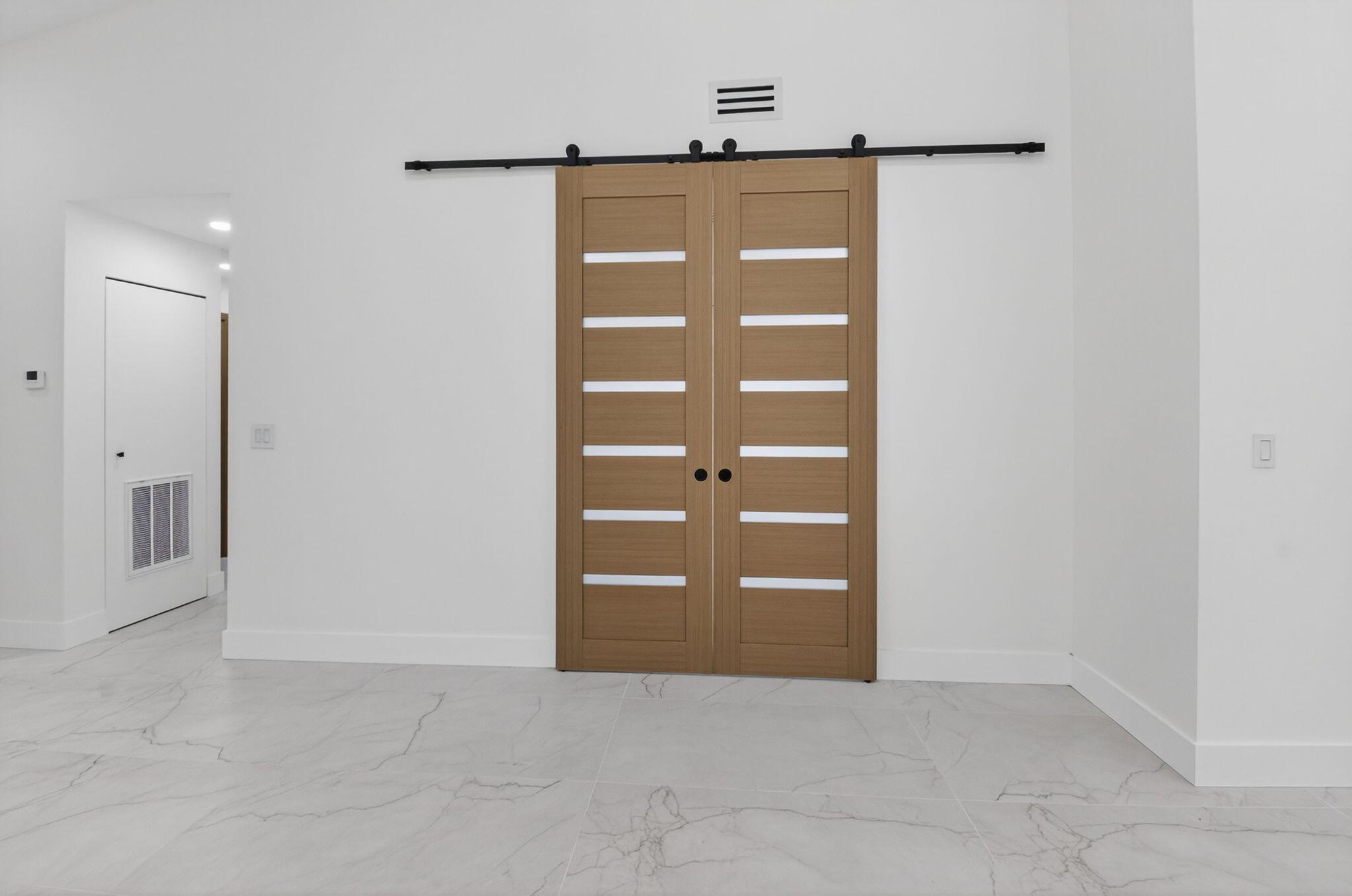 WHISPER WALK SEC E CONDO - Residential