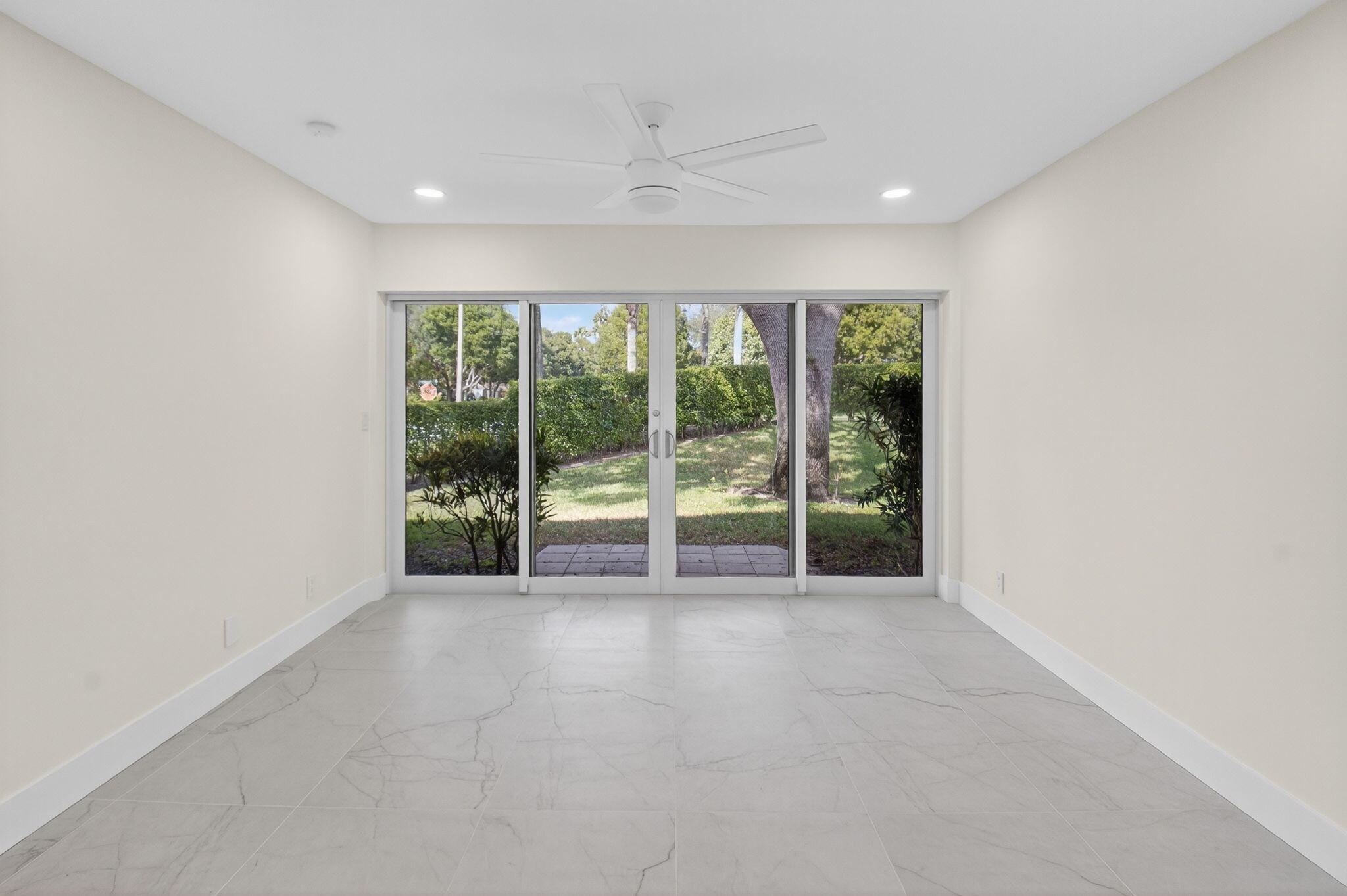 WHISPER WALK SEC E CONDO - Residential