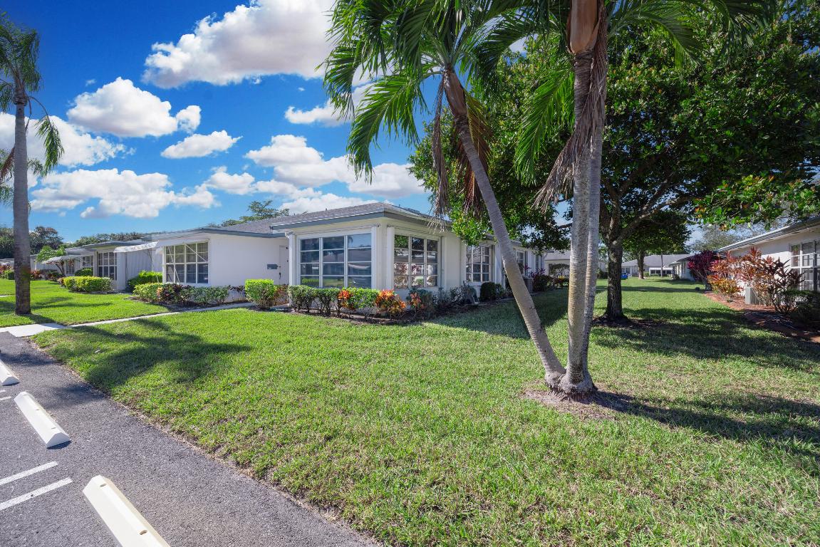 HIGH POINT OF DELRAY SEC 5 CONDO - Residential