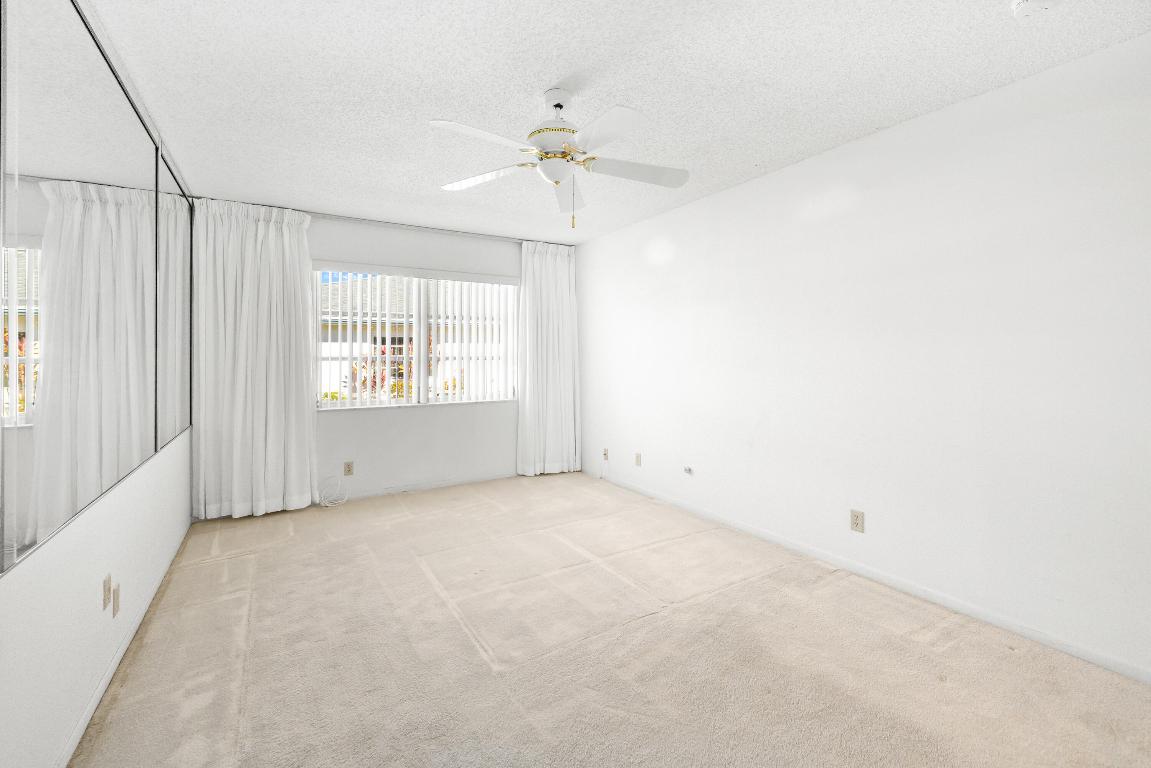 HIGH POINT OF DELRAY SEC 5 CONDO - Residential