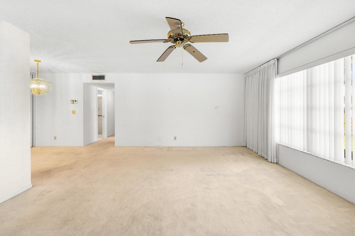 HIGH POINT OF DELRAY SEC 5 CONDO - Residential