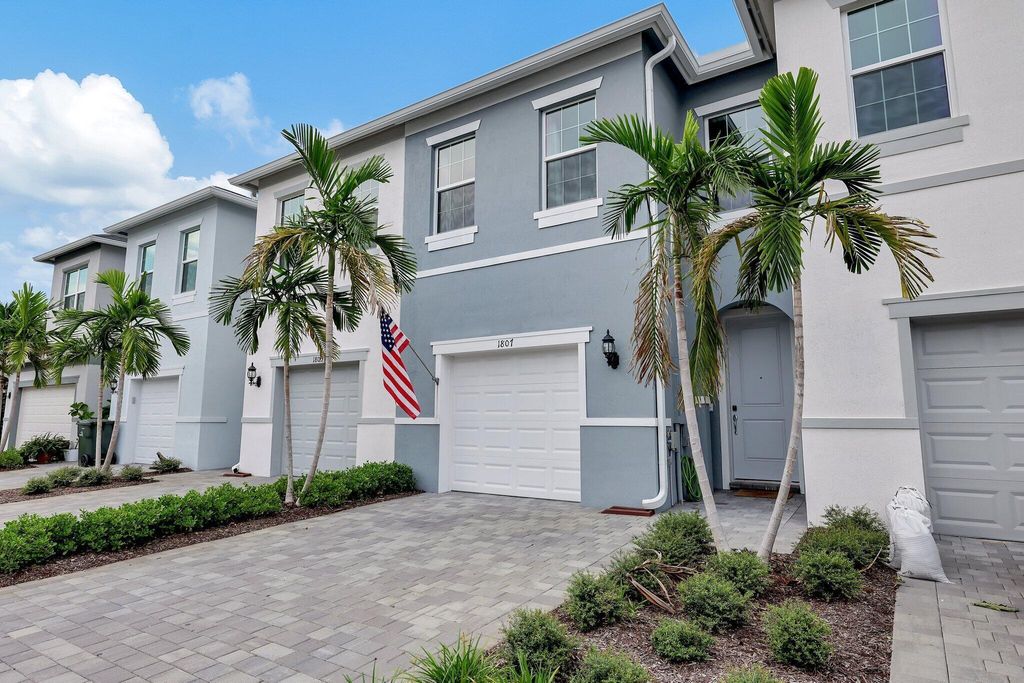 Photo of 1807 SE Ocean Cove Way, Stuart, FL 34996 (MLS # R11030047)