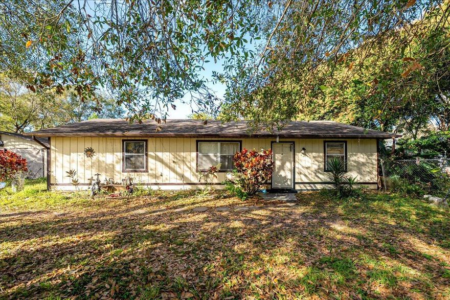 THIS CHARMING 3/2 IS LOCATED IN A NICE QUIET NEIGHBORHOOD IN FORT PIERCE. IT HAS A (2) CAR SEPARATE GARAGE AND A WORKSHOP/MAN-CAVE TO ENJOY.  IT IS CLOSE TO SHOPPING, DOCTOR'S OFFICES WITH EASY ACCESS TO I-95 OR FL TURNPIKE.  THIS HOME ALSO HAS A HUGE YARD TO ENJOY,  AND MANY OTHER UNIQUE FEATURES TO MAKE IT YOUR OWN.   WITH A LITTLE TLC, THIS GEM IS GOOD FOR 1ST TIME BUYERS, HOME AWAY FROM HOME OR INVESTORS.   CASH BUYERS WANTED. PRICE TO SELL FAST AND WONT LAST LONG!  GET IT BEFORE IT IS SOLD!!