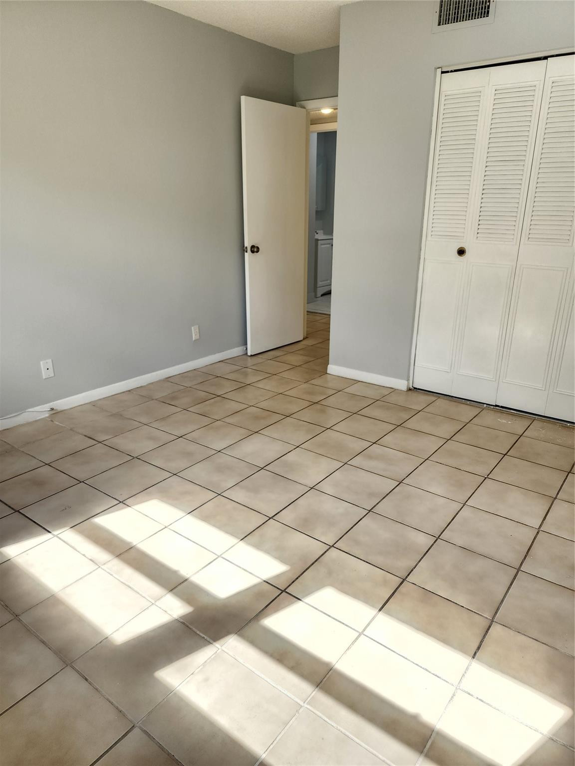 FAIRWAYS OF CORAL SPRINGS - Residential