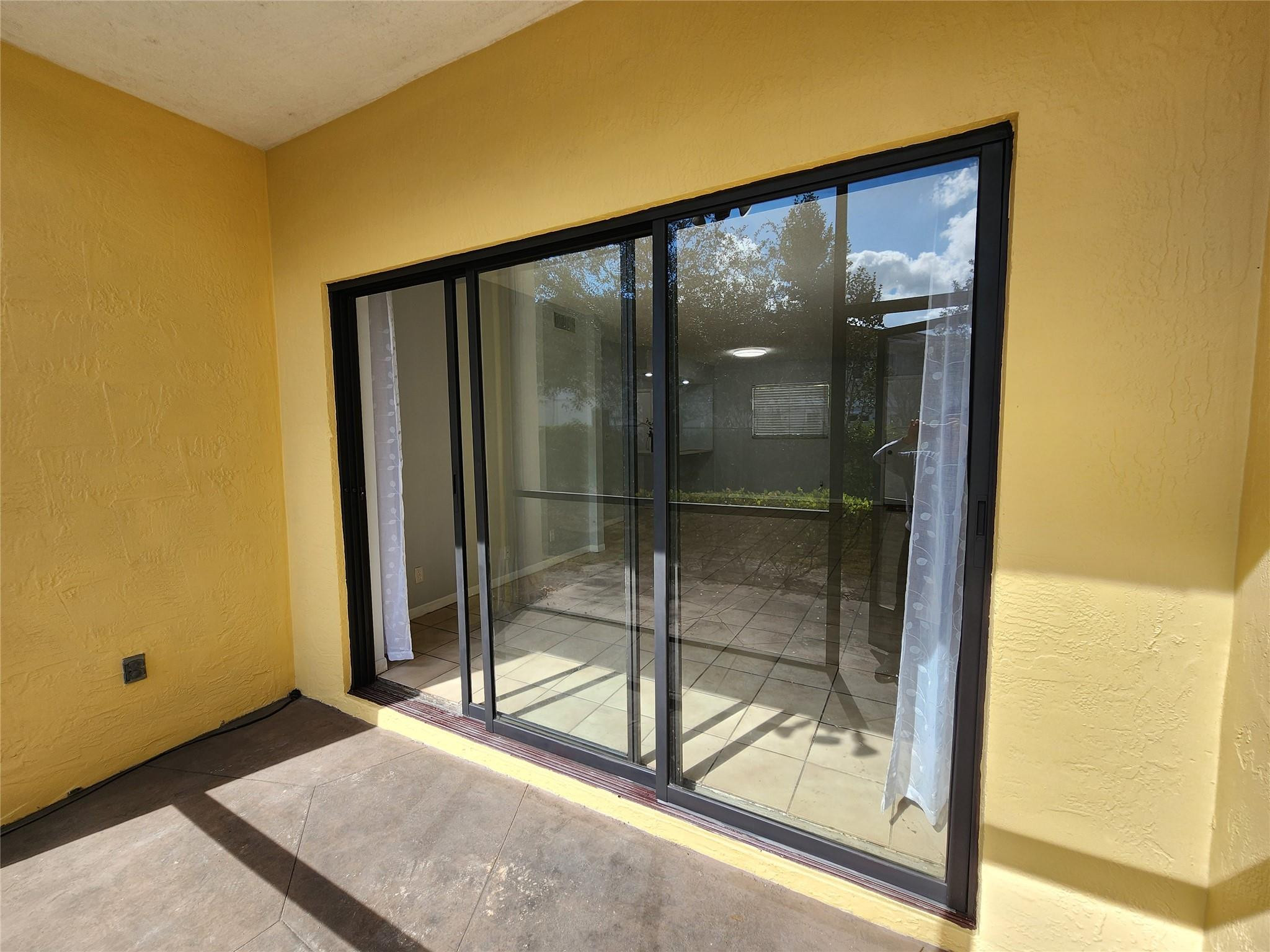 FAIRWAYS OF CORAL SPRINGS - Residential