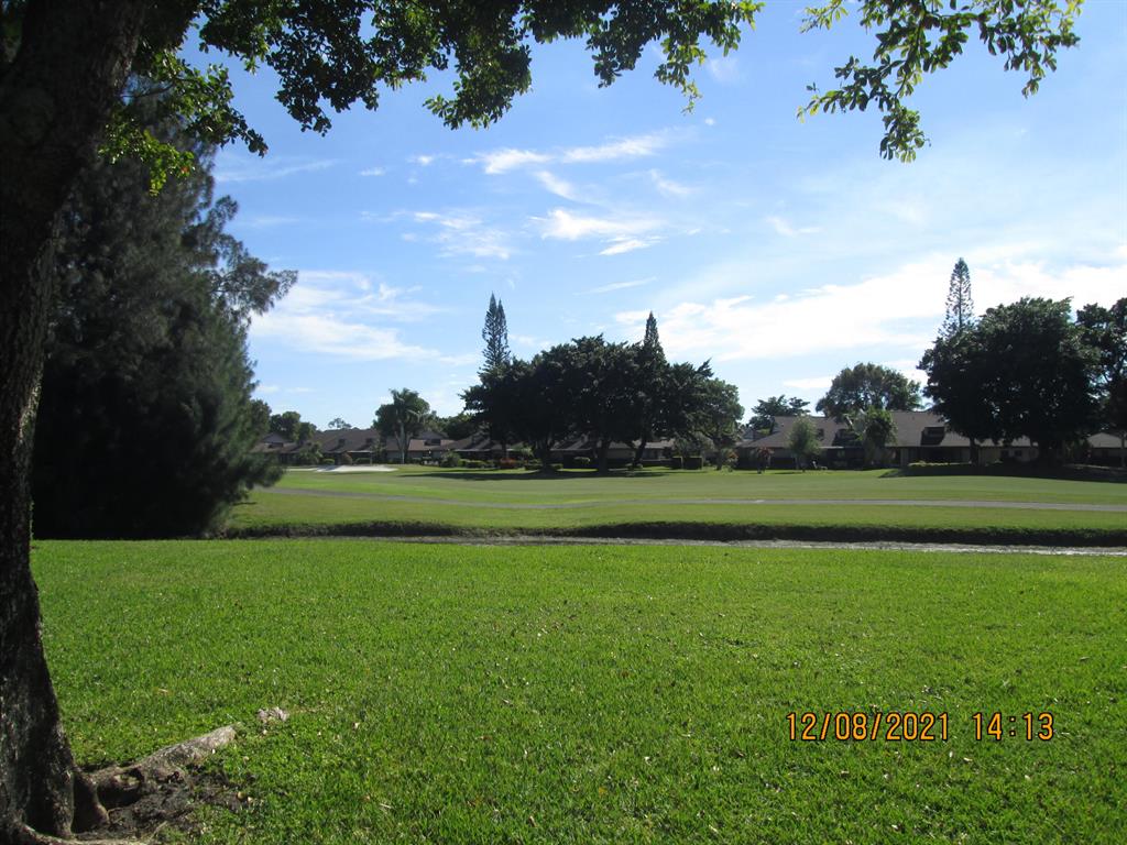 FOUNTAINS OF PALM BEACH CONDO 3 - Residential