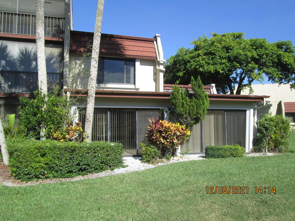 FOUNTAINS OF PALM BEACH CONDO 3 - Residential