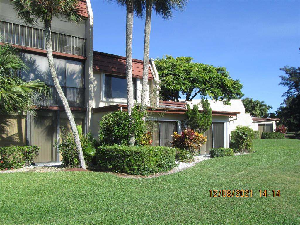 FOUNTAINS OF PALM BEACH CONDO 3 - Residential