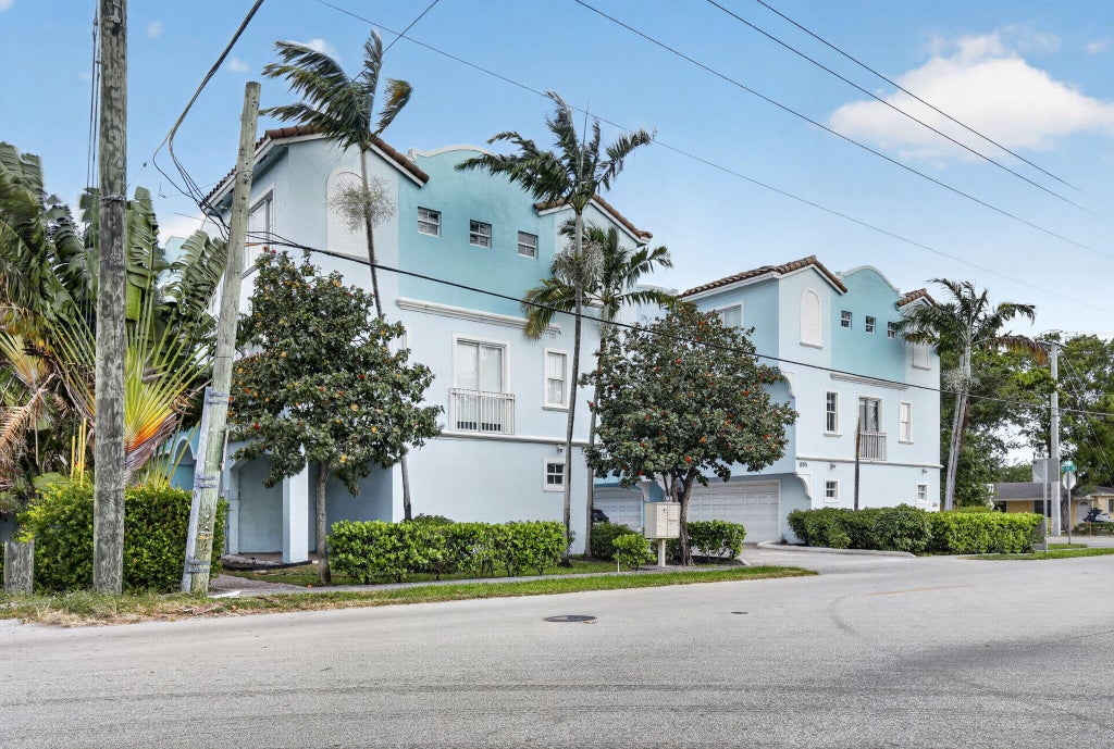 Photo of 1705 Johnson Street #C, Hollywood, FL 33020 (MLS # B26057996)