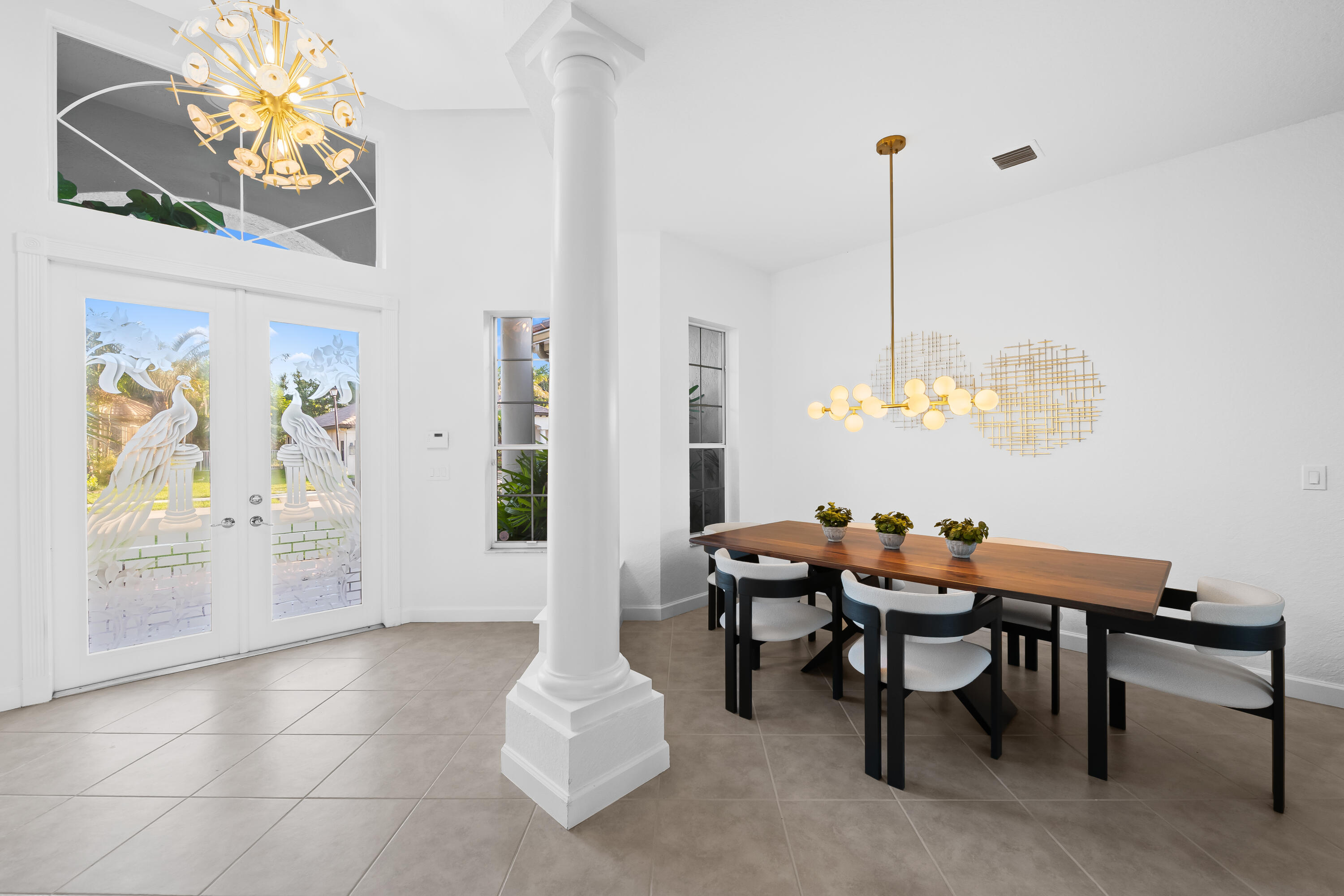 ROLLING HILLS GOLF & TENNIS CLUB - Residential