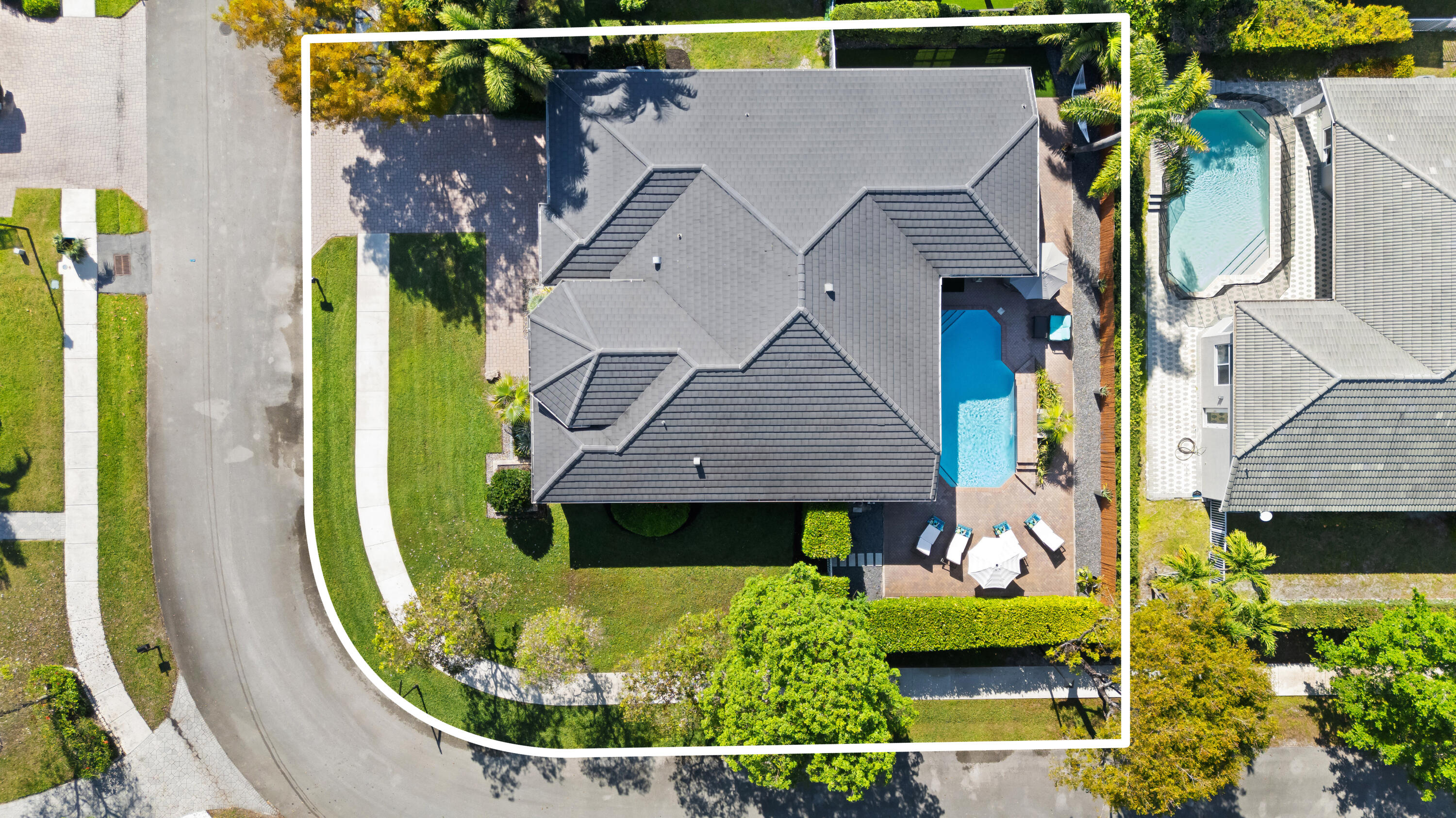 ROLLING HILLS GOLF & TENNIS CLUB - Residential