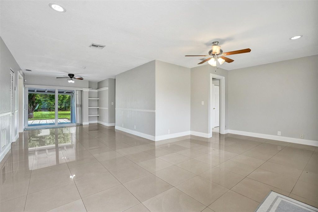 Photo of 7741 SW 1st St, Margate, FL 33068 (MLS # F10532501)