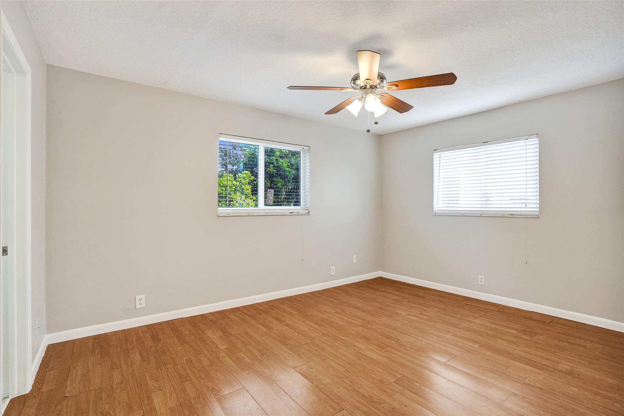 Oriole-Margate Sec 5 84-2 - Residential