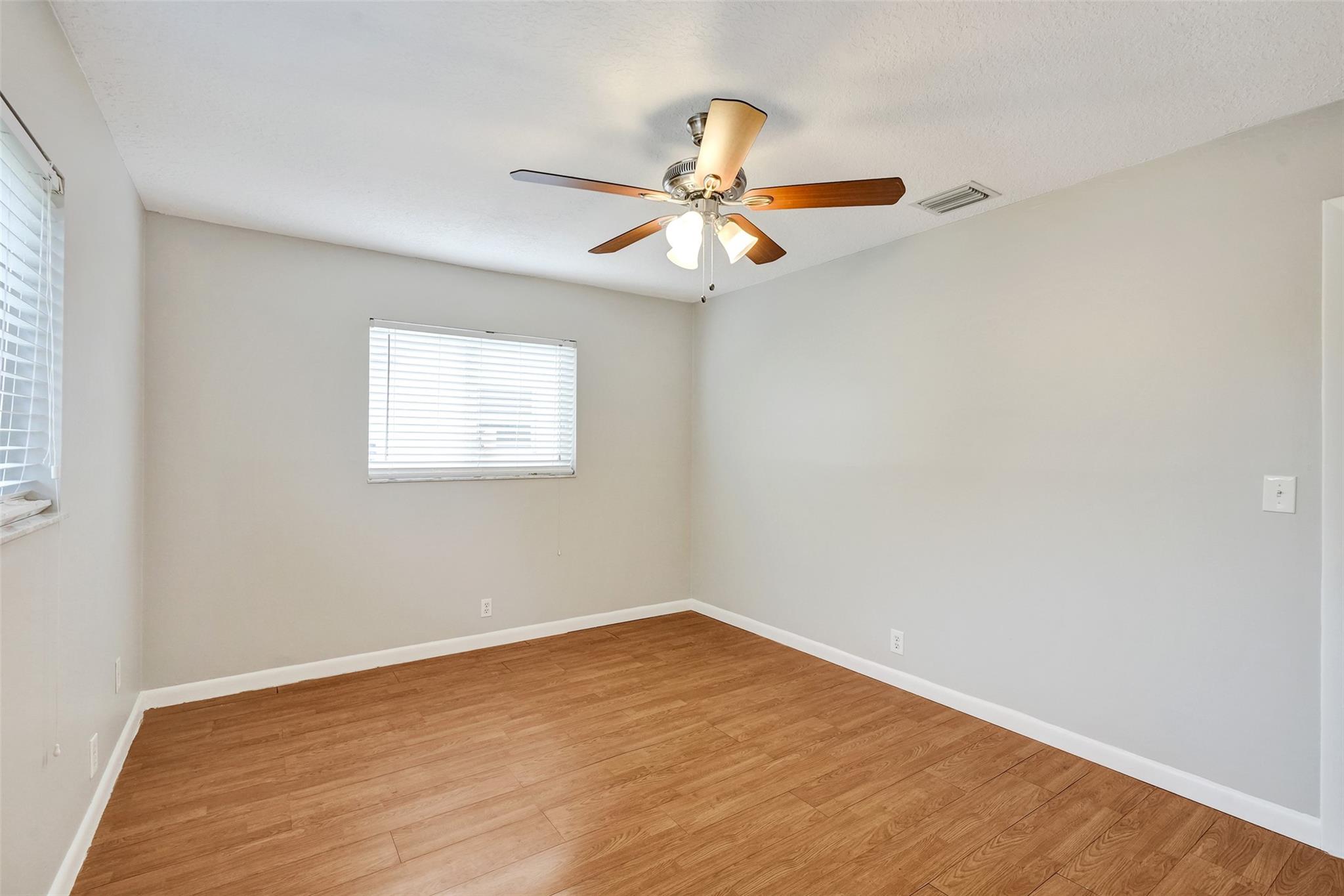 Oriole-Margate Sec 5 84-2 - Residential