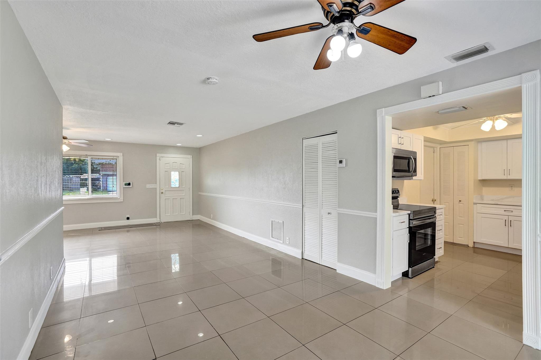 Oriole-Margate Sec 5 84-2 - Residential