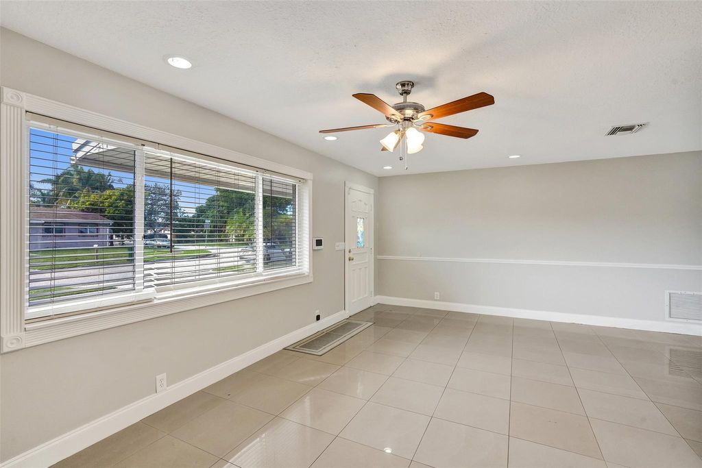 Photo of 7741 SW 1st St, Margate, FL 33068 (MLS # F10532501)
