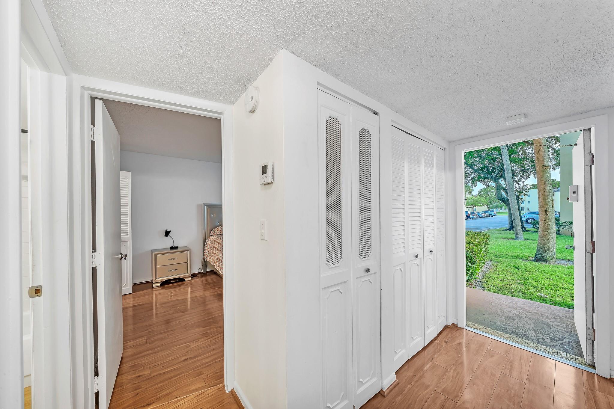 Bermuda Club - Residential