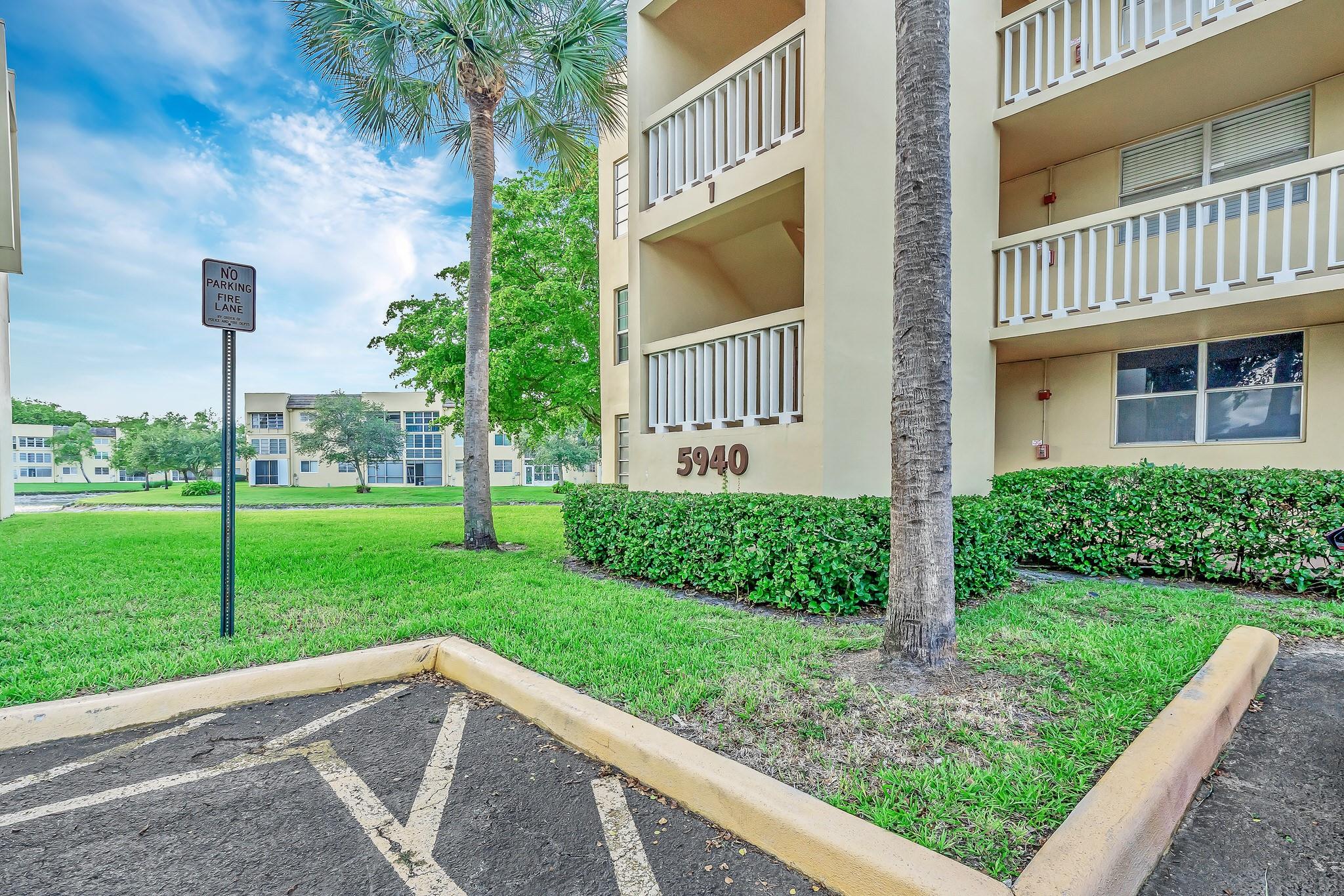 5940 NW 64th Ave 101
