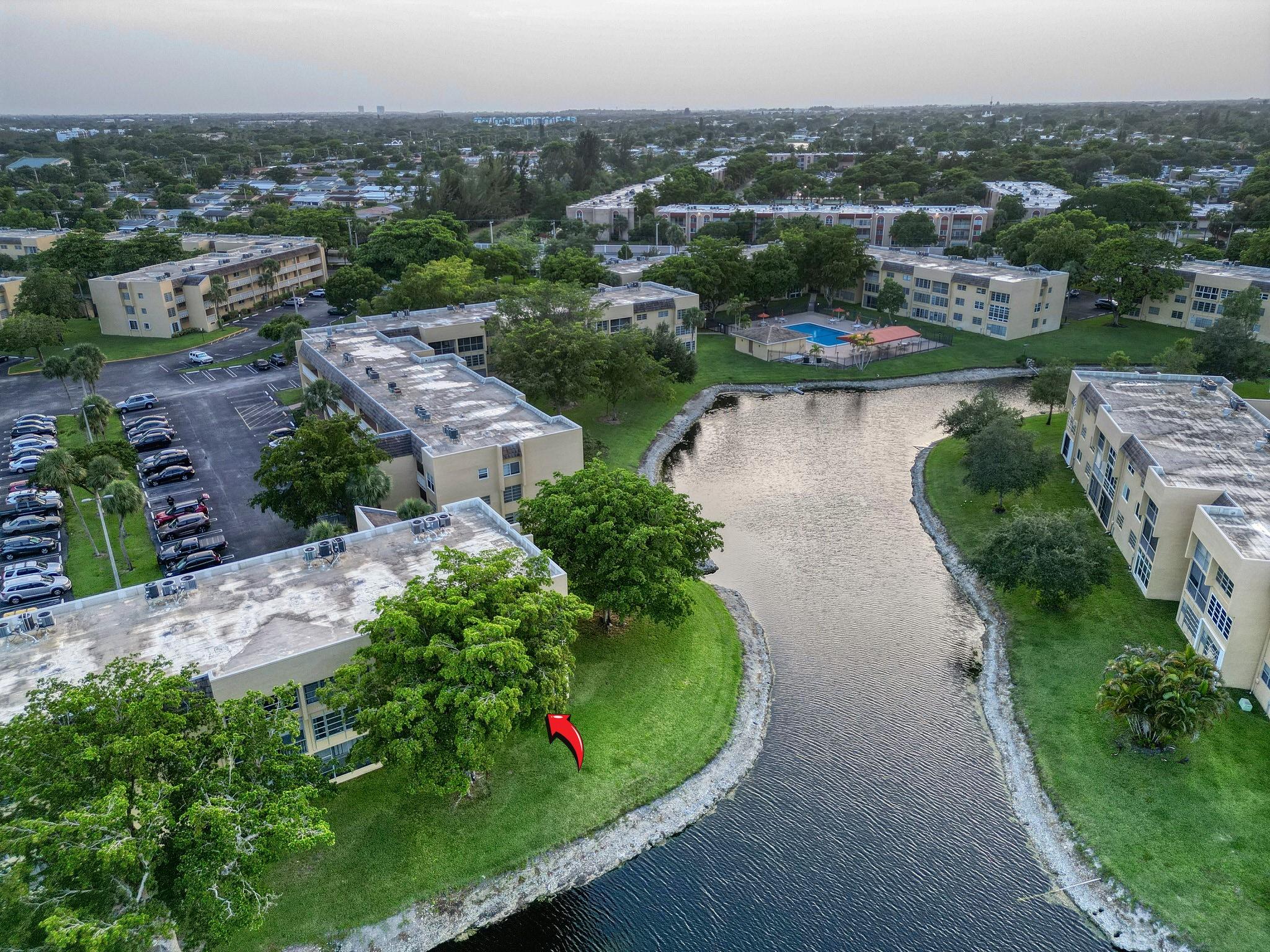 Bermuda Club - Residential