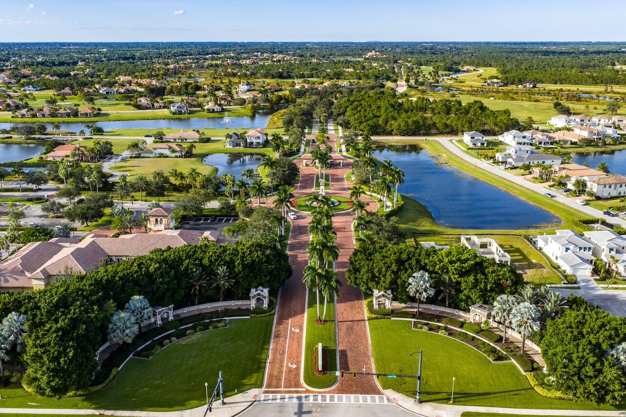 TESORO PLAT NO 6 - Residential