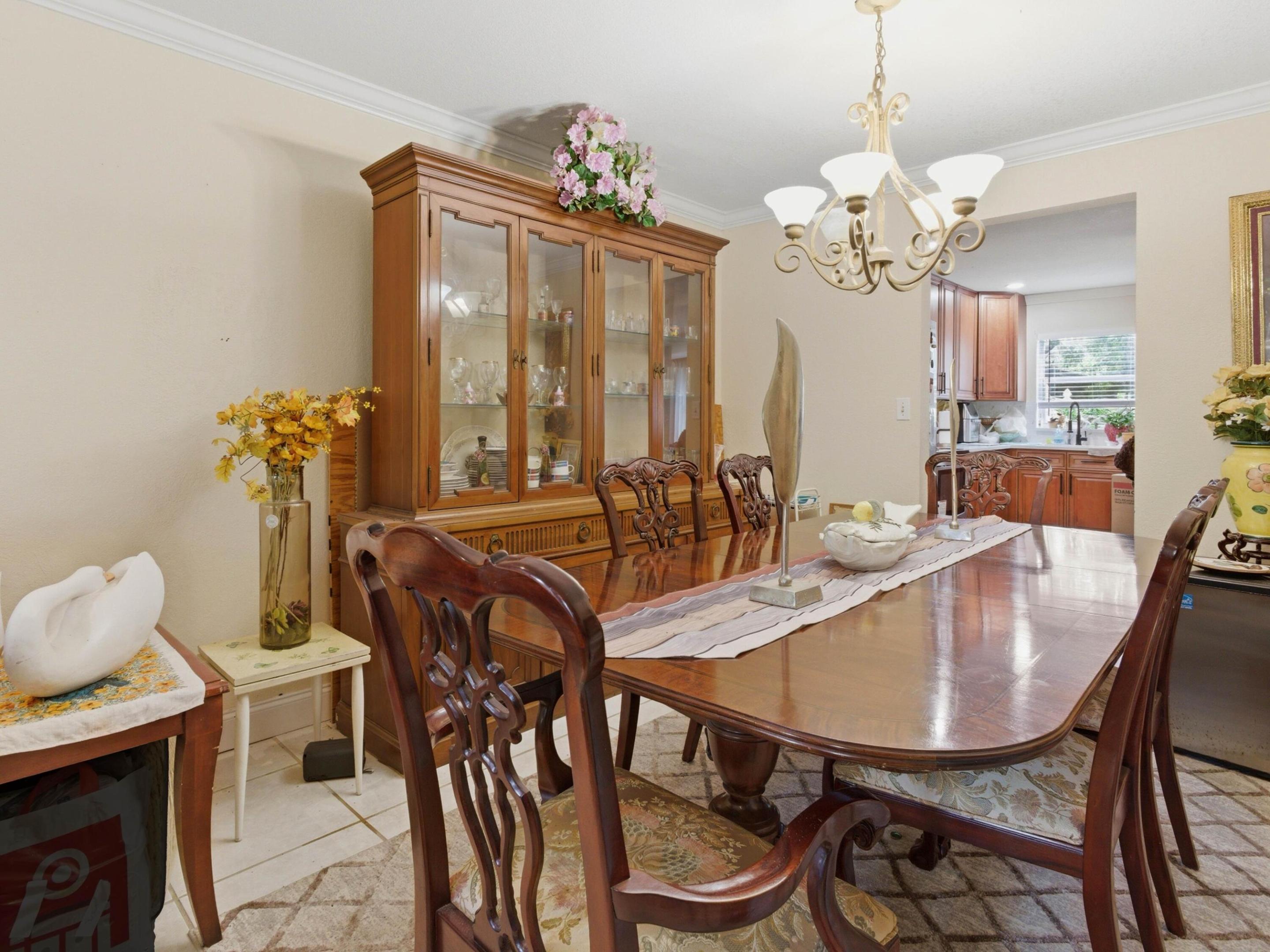 WOODSIDE ARMS CONDO - Residential