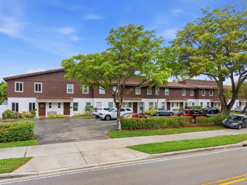 Tiny photo for 3920 Woodside Drive #Apt 11, Coral Springs, FL 33065 (MLS # B26015844)