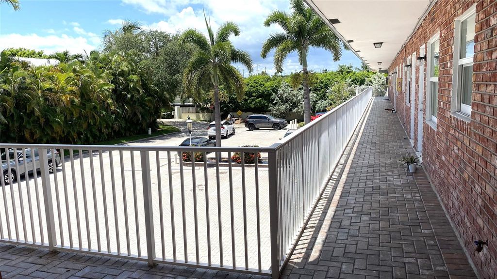 Photo of 853 SE 4th Court #10, Deerfield Beach, FL 33441 (MLS # F10528324)