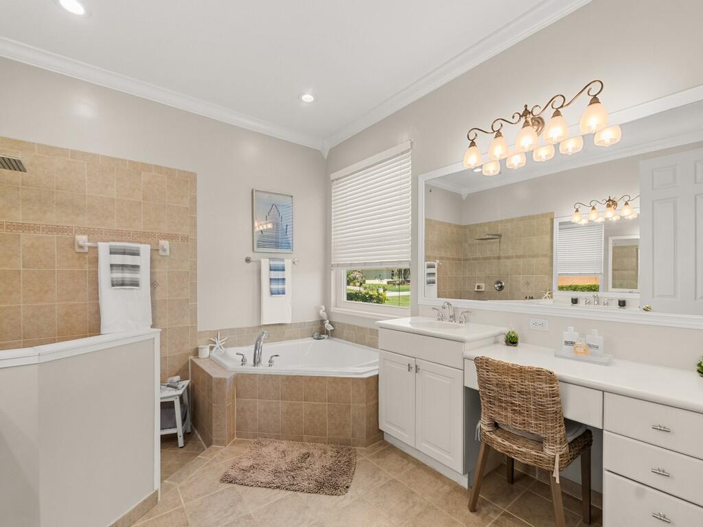 DIAMOND LAKE SUBDIVISION PHASE ONE - Residential