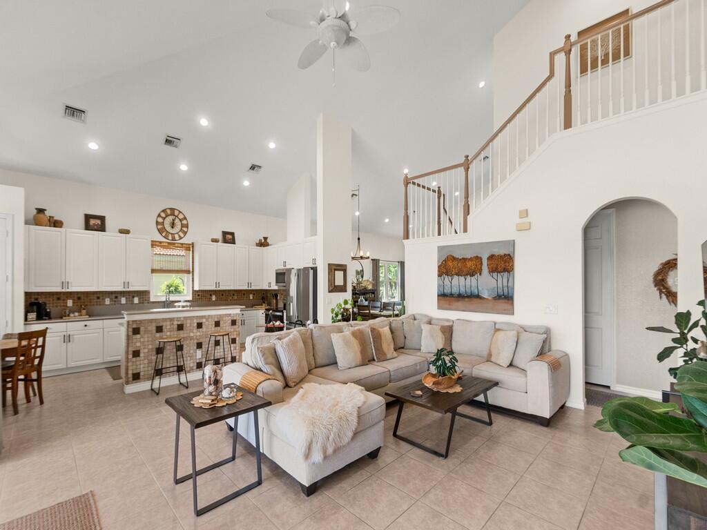 DIAMOND LAKE SUBDIVISION PHASE ONE - Residential